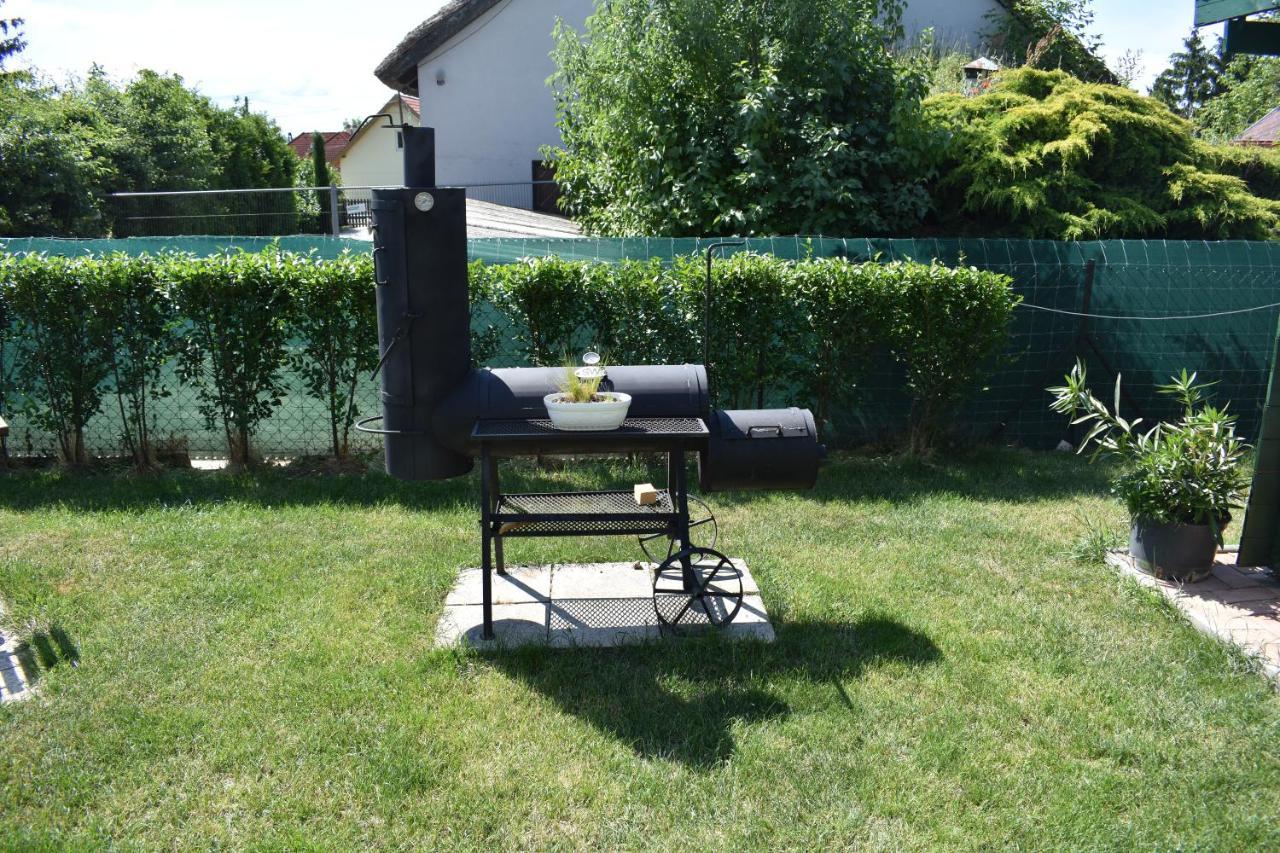 Appartement Lila Fuge Apartman à Balatonfüred Extérieur photo