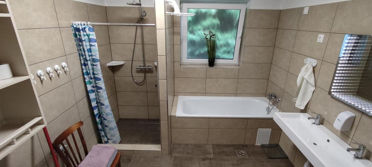 Appartement Lila Fuge Apartman à Balatonfüred Extérieur photo