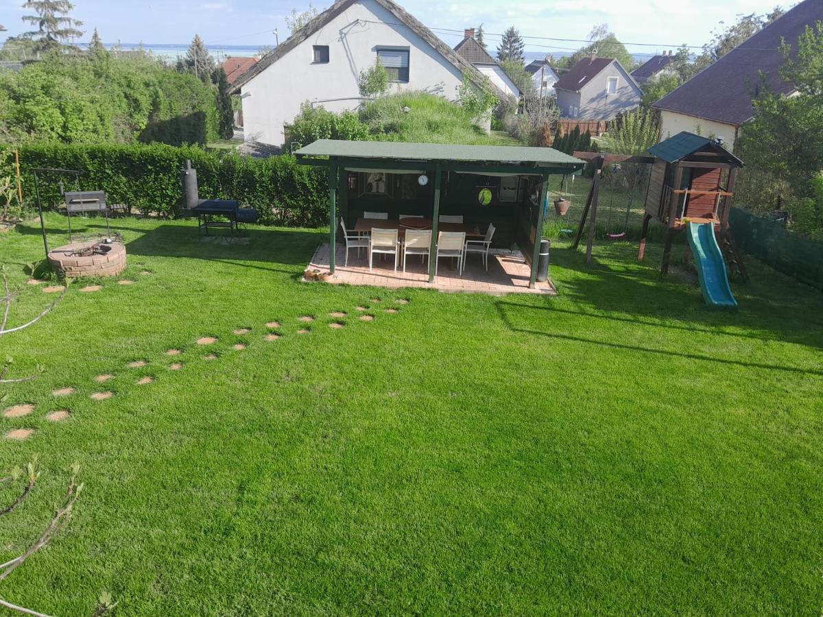 Appartement Lila Fuge Apartman à Balatonfüred Extérieur photo