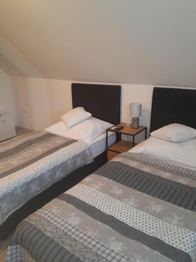 Appartement Lila Fuge Apartman à Balatonfüred Extérieur photo